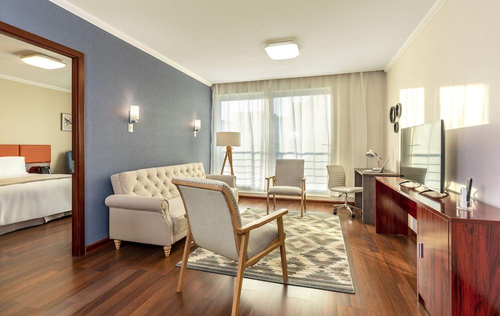 Nobile Hotel Estacion Central Сантьяго Екстер'єр фото