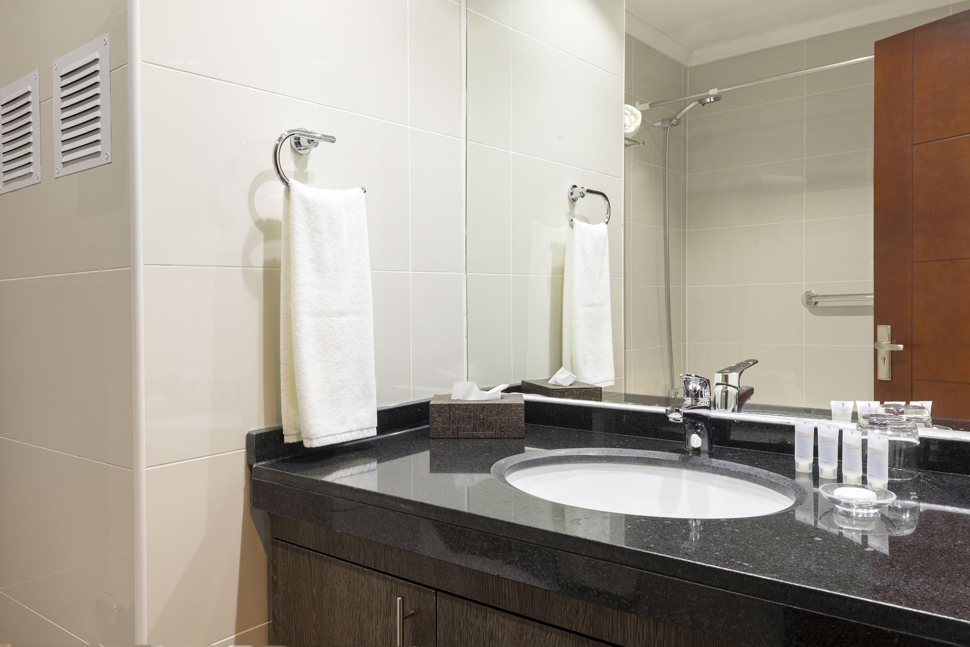 Nobile Hotel Estacion Central Сантьяго Екстер'єр фото