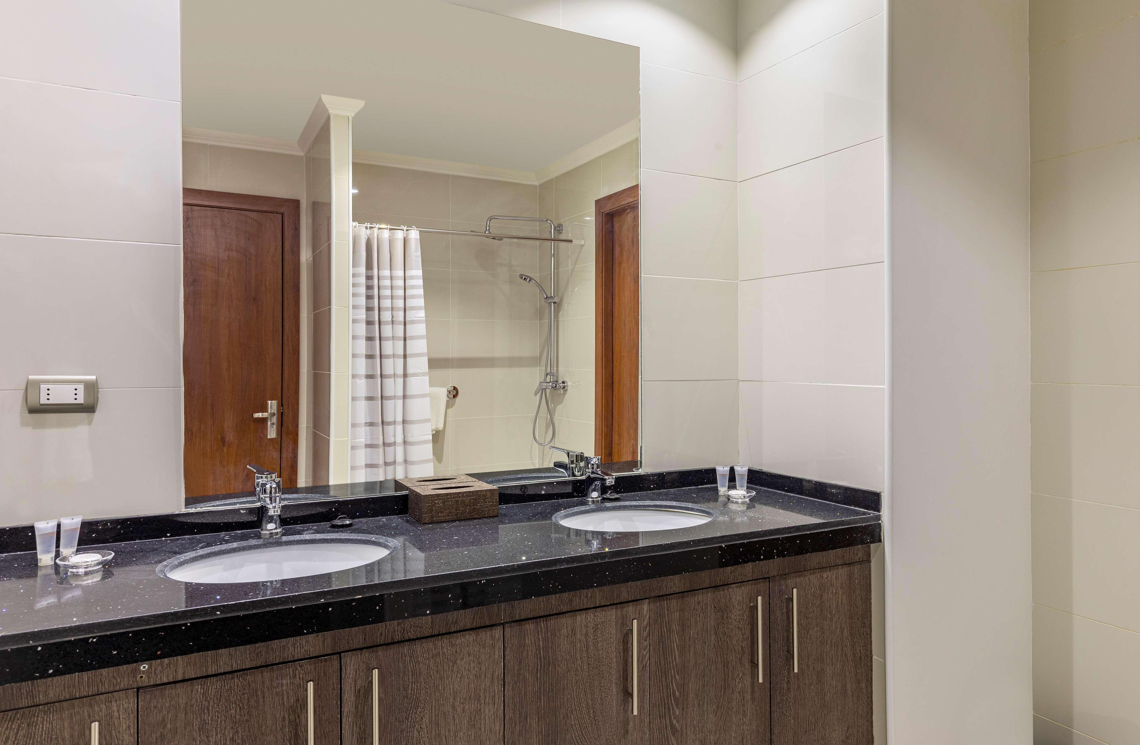 Nobile Hotel Estacion Central Сантьяго Екстер'єр фото